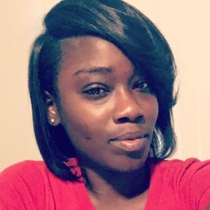 Meet your Posher, Sharee