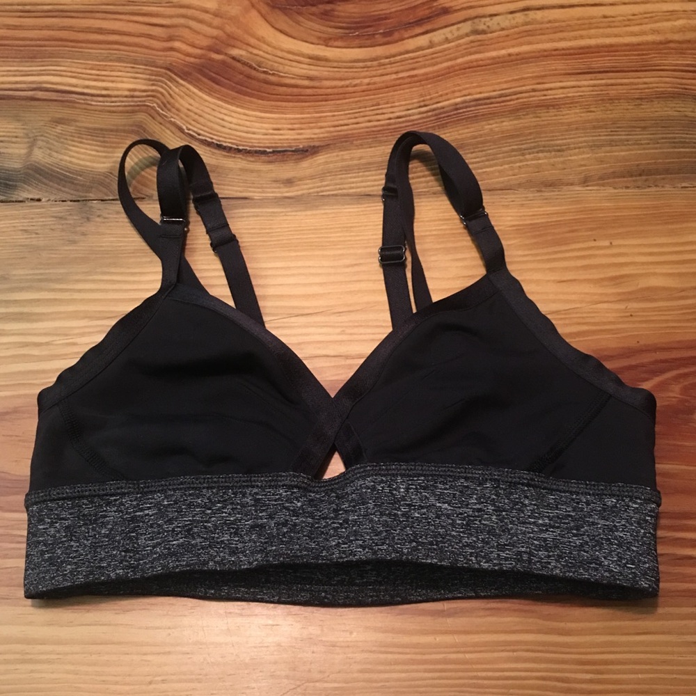 Lululemon 🍋 Sports Bra