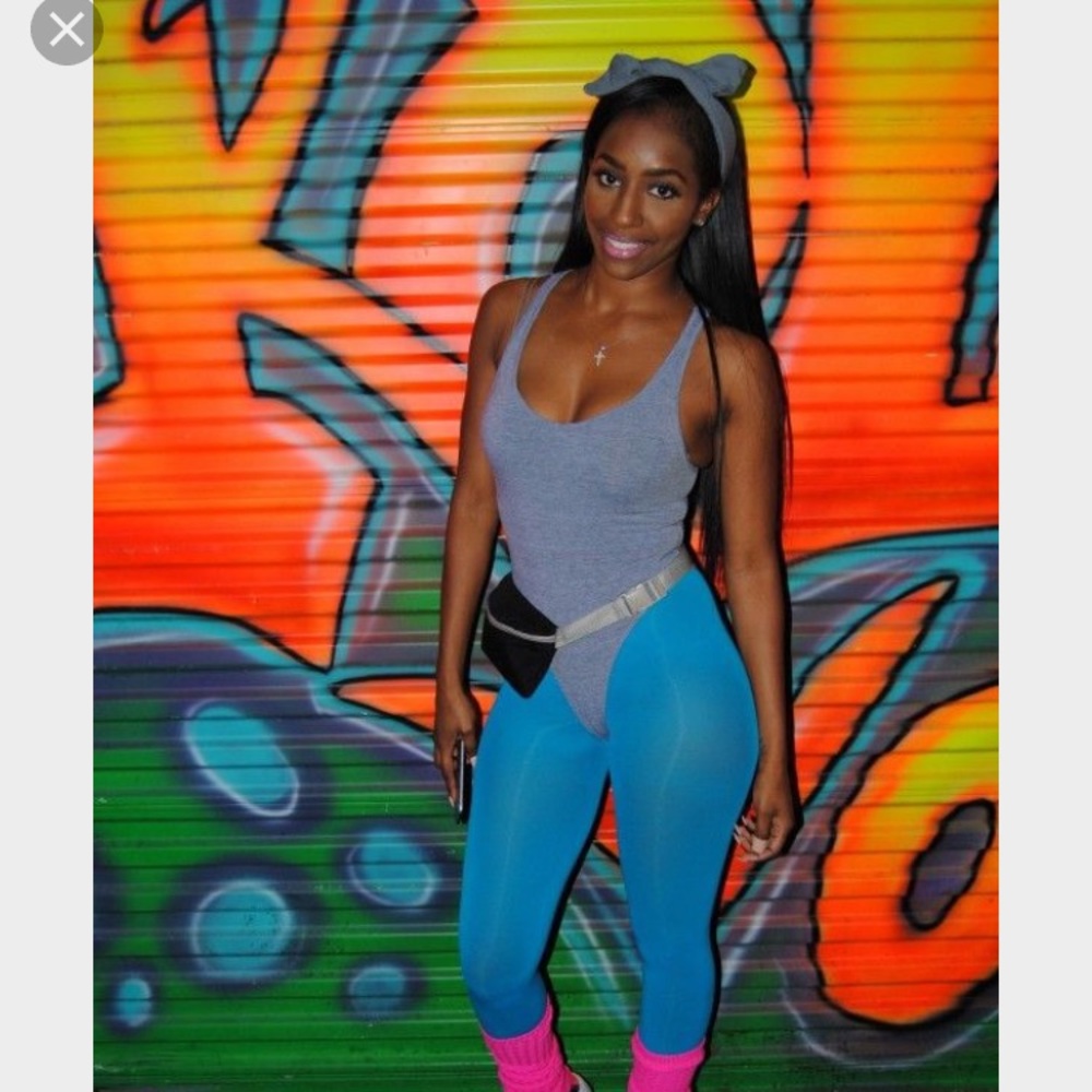 Meet your Posher, Shatovia