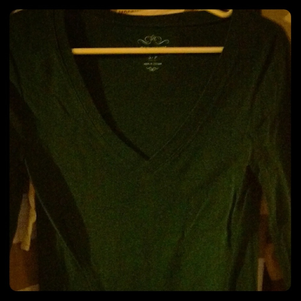 Long sleeve v neck