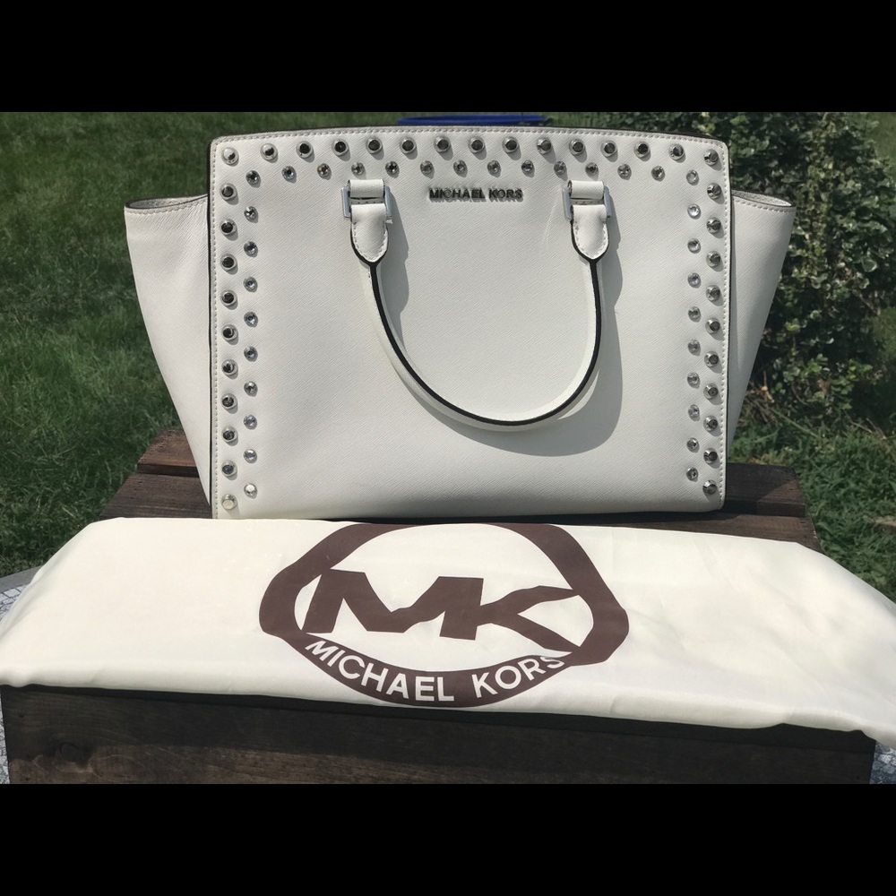 Like new MIcheal Kors shoulder bag