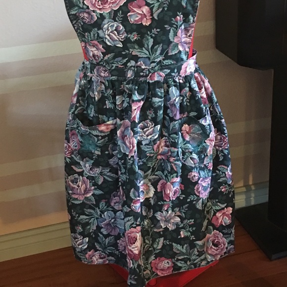 Apron - Picture 4 of 4