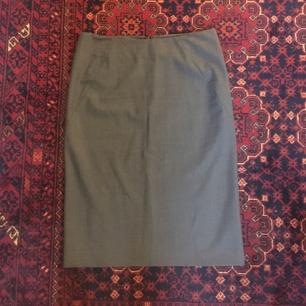 Theory Golda Pencil Skirt Gray Size 4