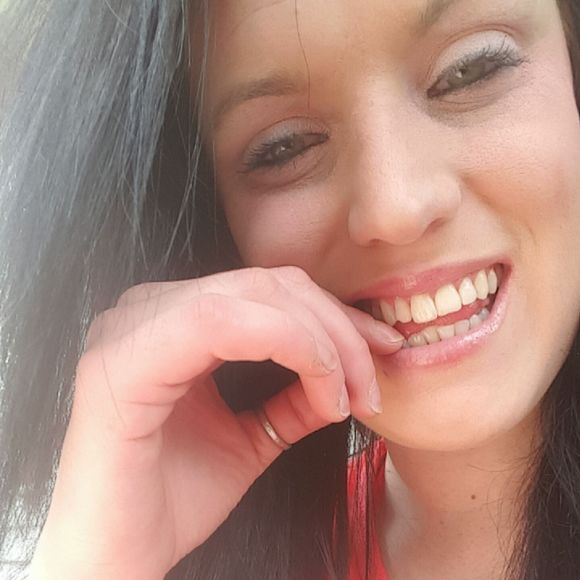 Meet your Posher, Jess - Picture 1 of 1