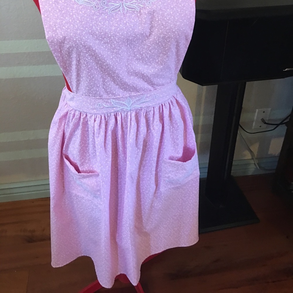 Apron - Picture 5 of 5