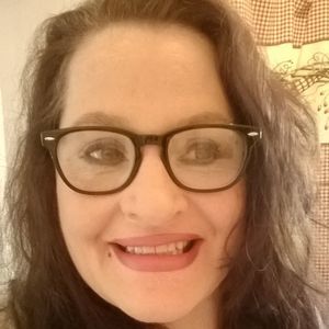 Meet your Posher, Cindi