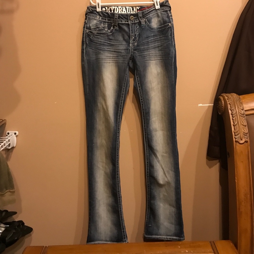 Hydraulic jeans stretchy