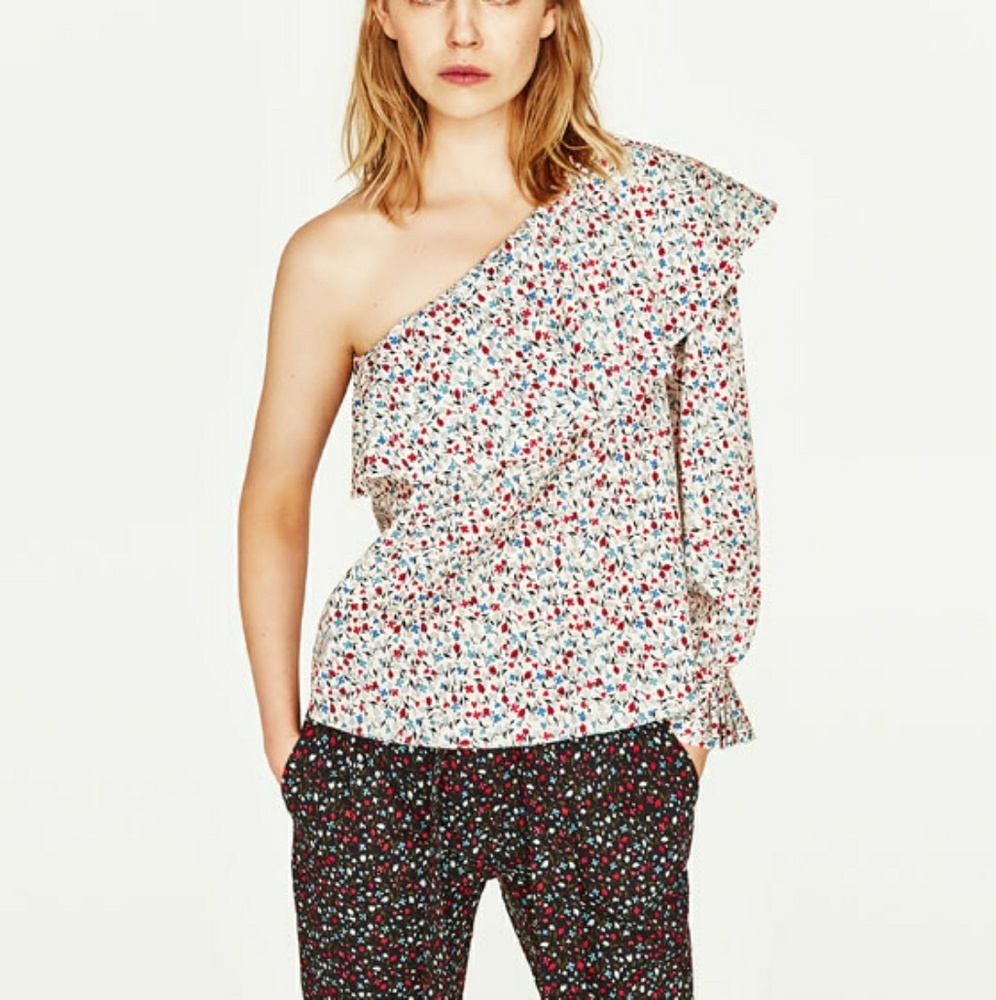 Zara top (2241)