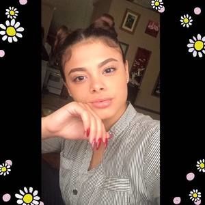 Meet your Posher, Qúeen