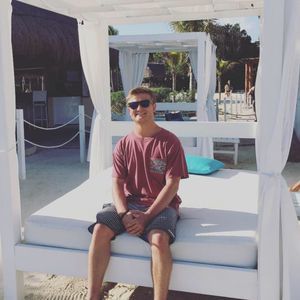 Meet your Posher, Jake