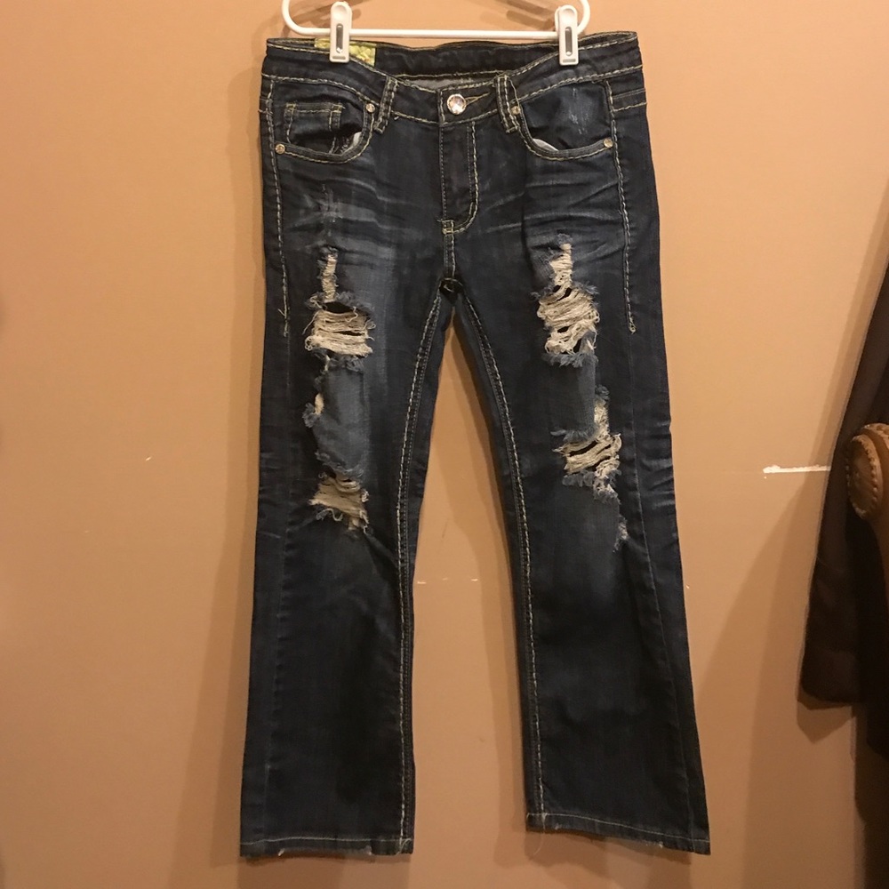 Crop ripped machine jeans