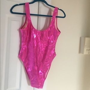 💥New Metallic Hot Pink High Thigh One Piece
