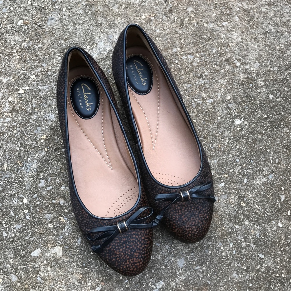 Clarks Womens Alitay Giana Leather Cow Hair Flats