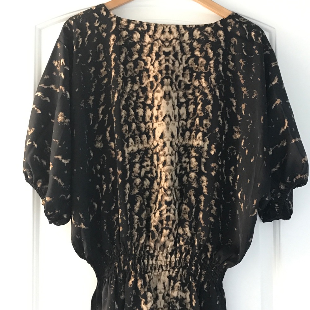 Printed Vince Camuto top