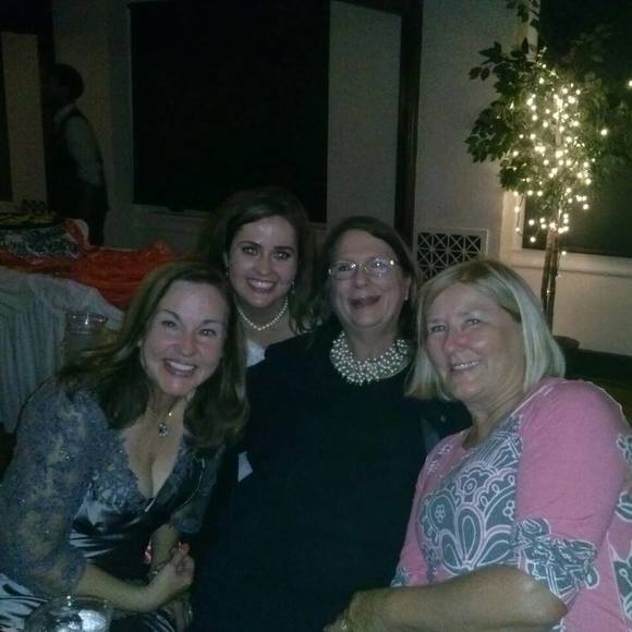 Meet your Posher, Marilyn - Picture 1 of 1