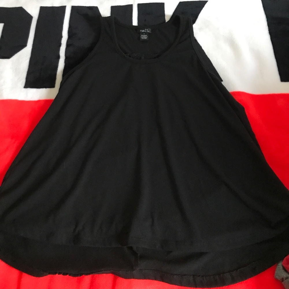 NWOT rue21 top