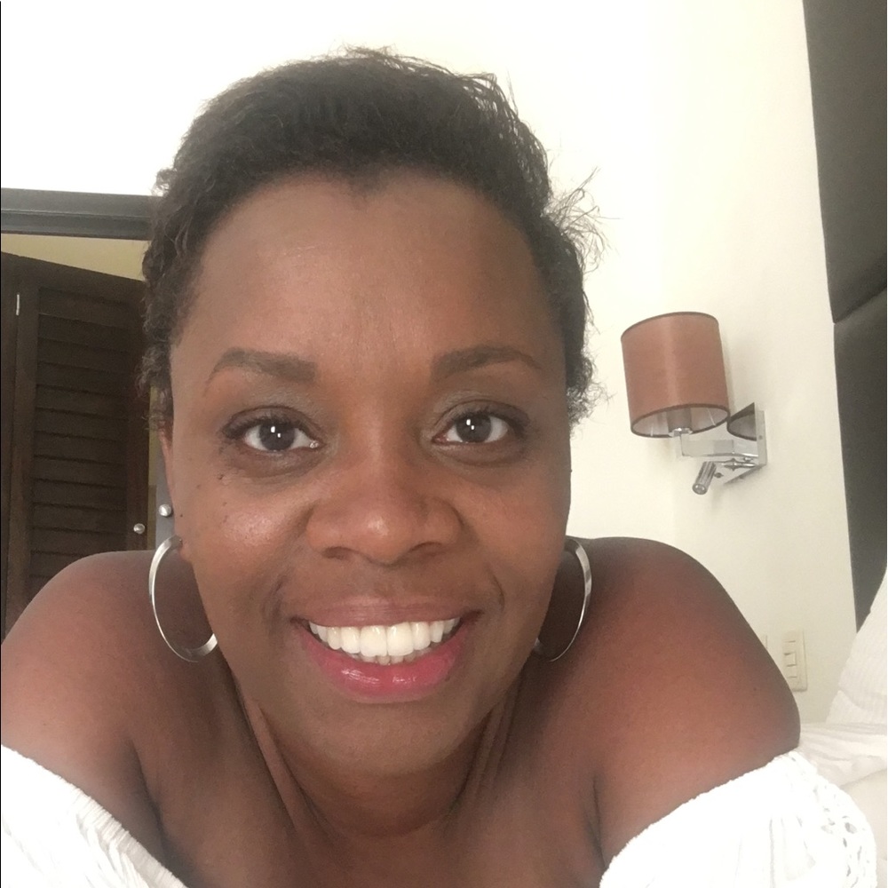 Meet your Posher, Allison