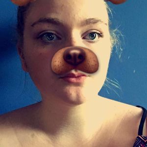 Meet your Posher, Lizzie