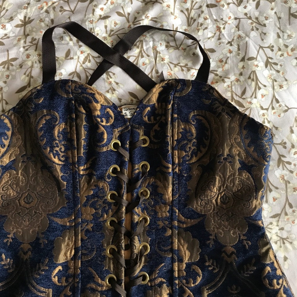Damsel In This Dress Medallion Crossfire Corset