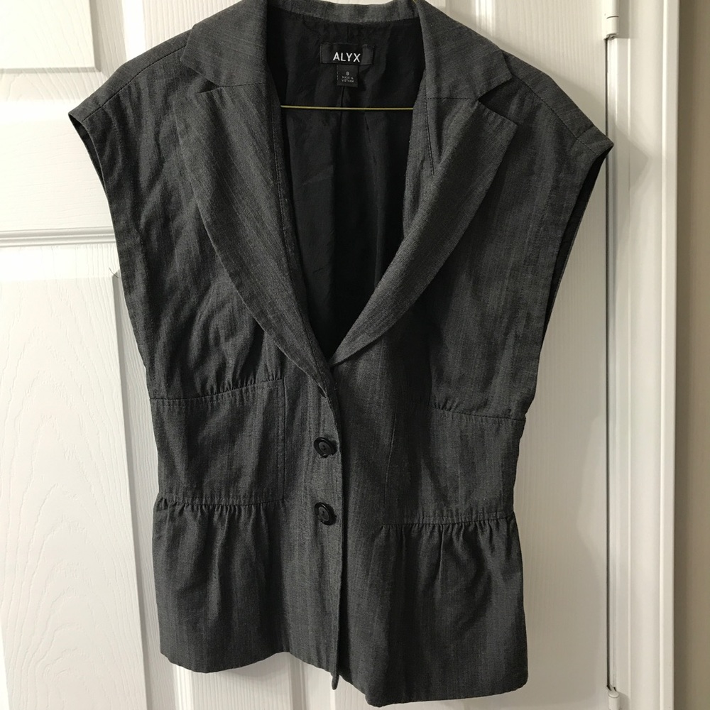 Sleeveless Jacket