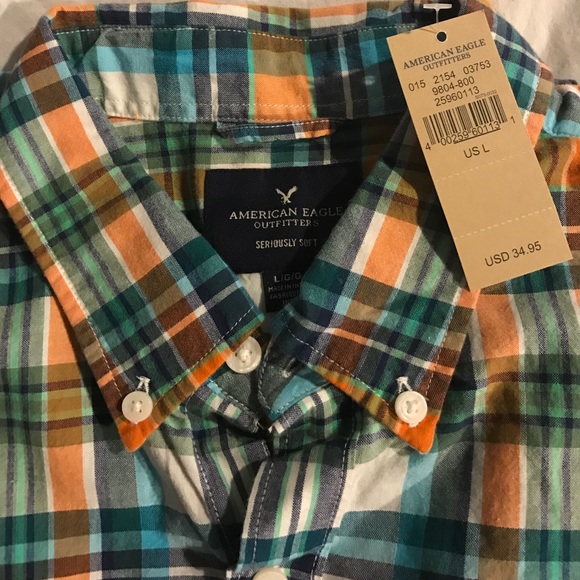 Men's AE button down - Picture 2 of 3
