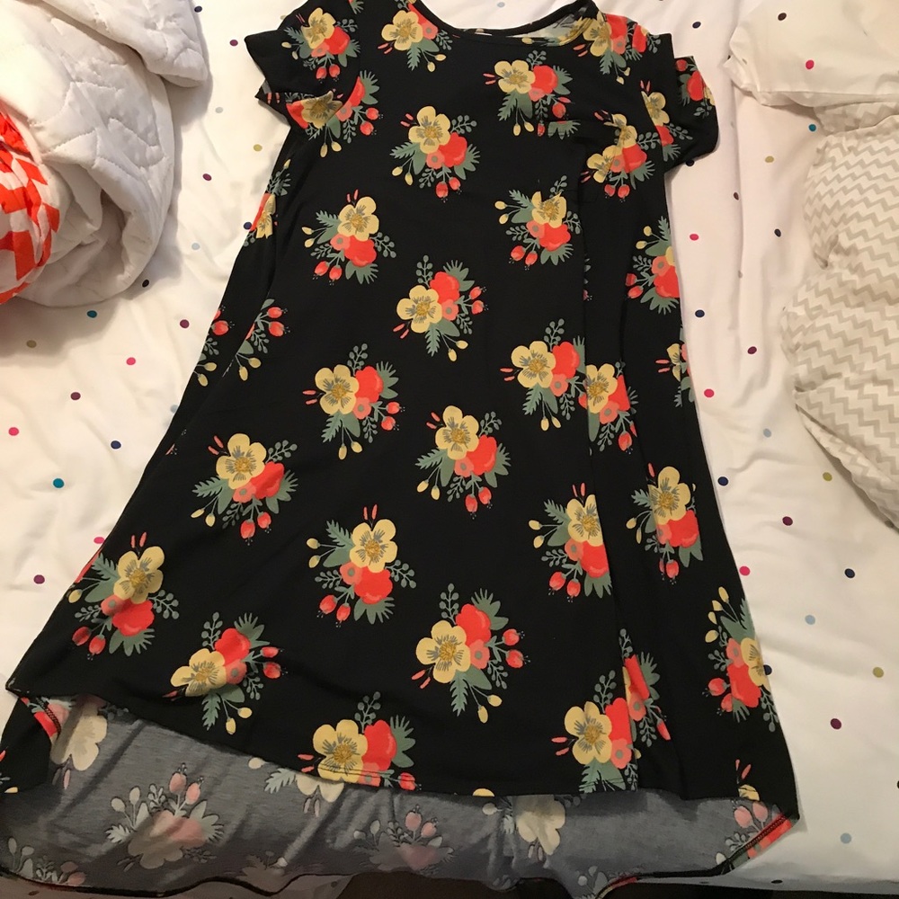 FLORAL LULAROE CARLY