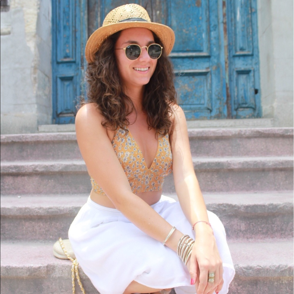 Meet your Posher, Lauren