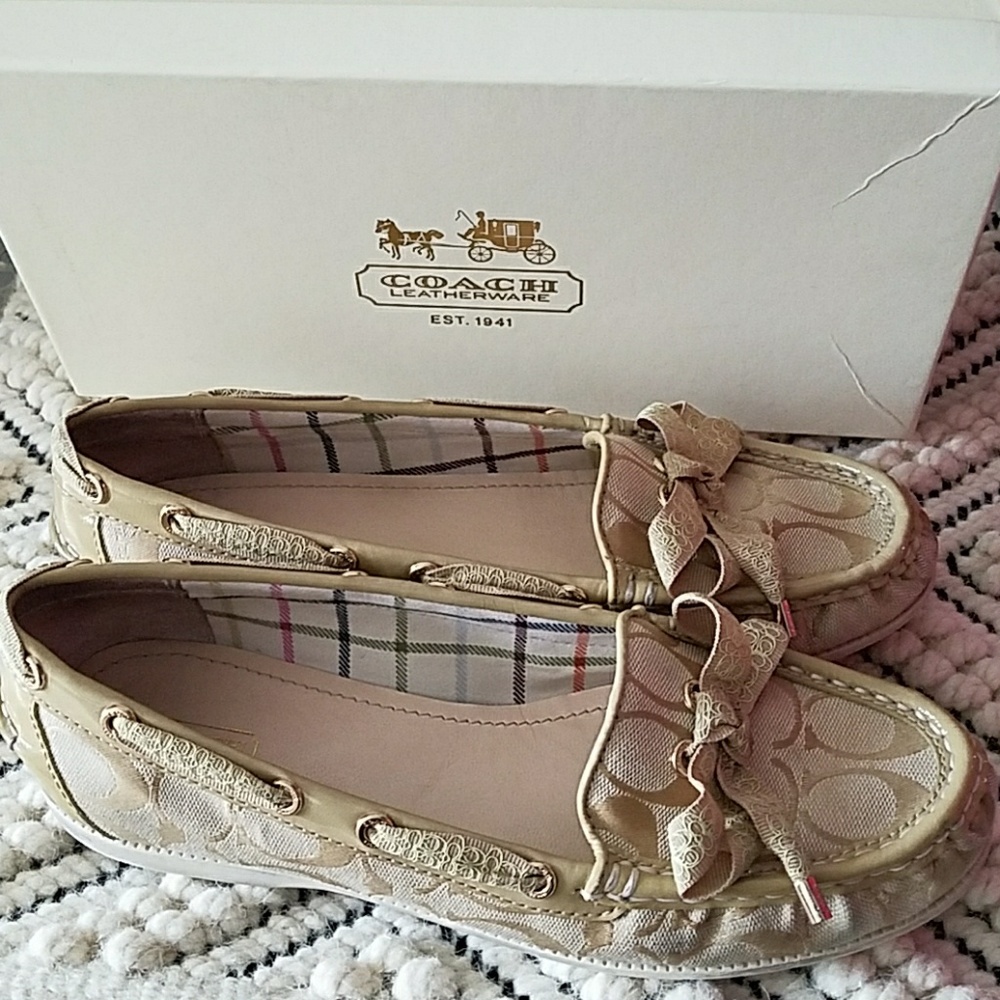 $$$ SOLD $$$ Authentic Coach Loafer - Picture 6 of 7