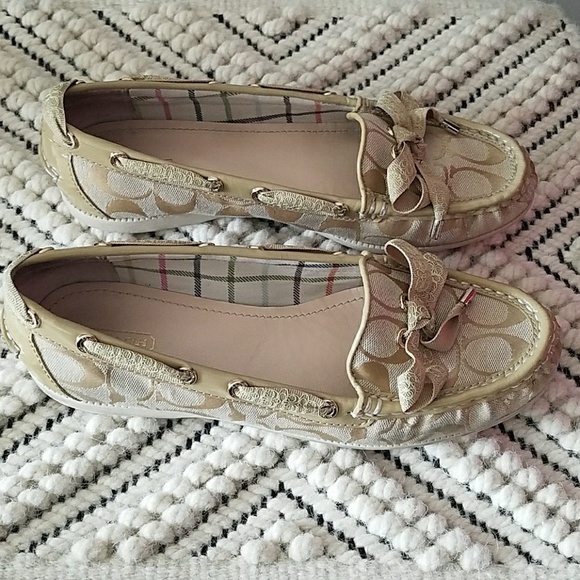 $$$ SOLD $$$ Authentic Coach Loafer - Picture 3 of 7