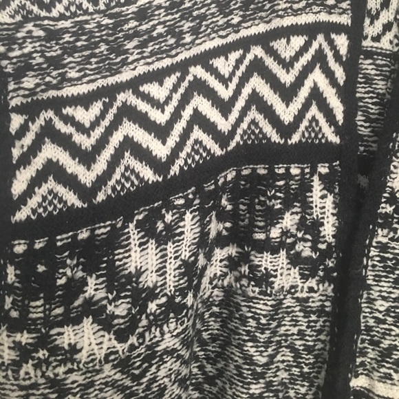 Abercrombie & Fitch open cardigan - Picture 2 of 4