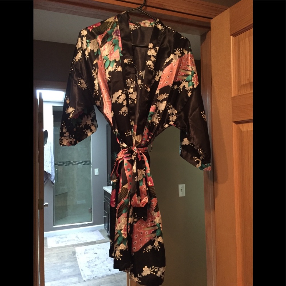 Kimono robe