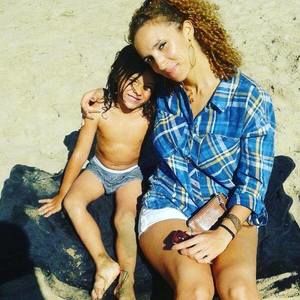 Meet your Posher, Charity