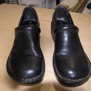 Black Sonoma LIfestyle Clogs
