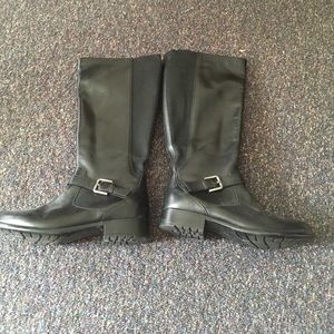 Black high Clarks Boots