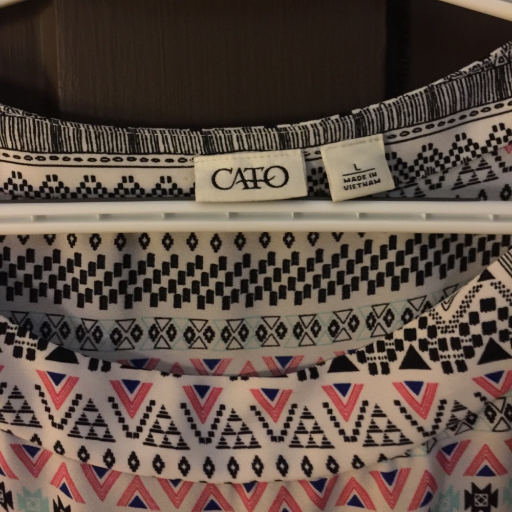 Asymmetrical Patterned Shirt - Large - image 2