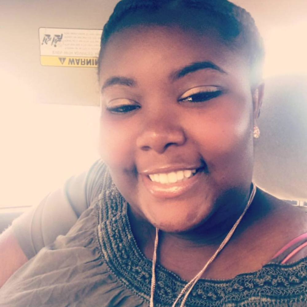 Meet your Posher, Johniceya