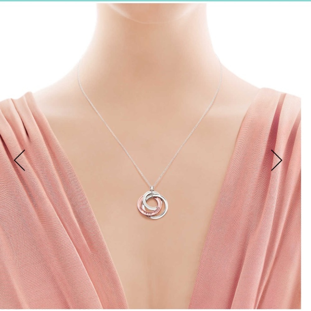 NEW Tiffany & Co Necklace! Perfect Condition!