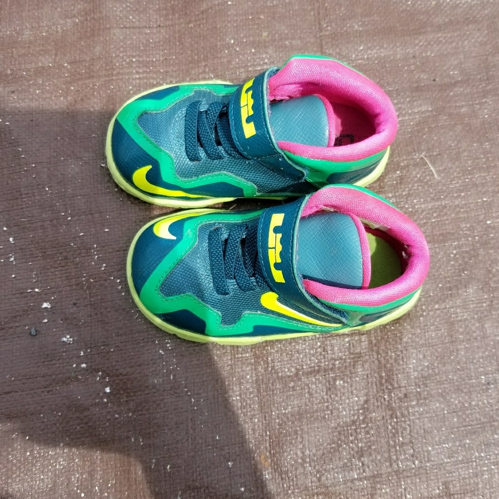 Kids Nike 5c