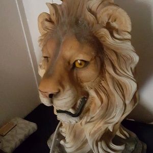 Meet your Posher, Isabel