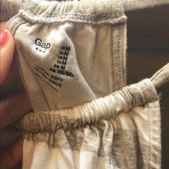 Gap shirt - Picture 2 of 4