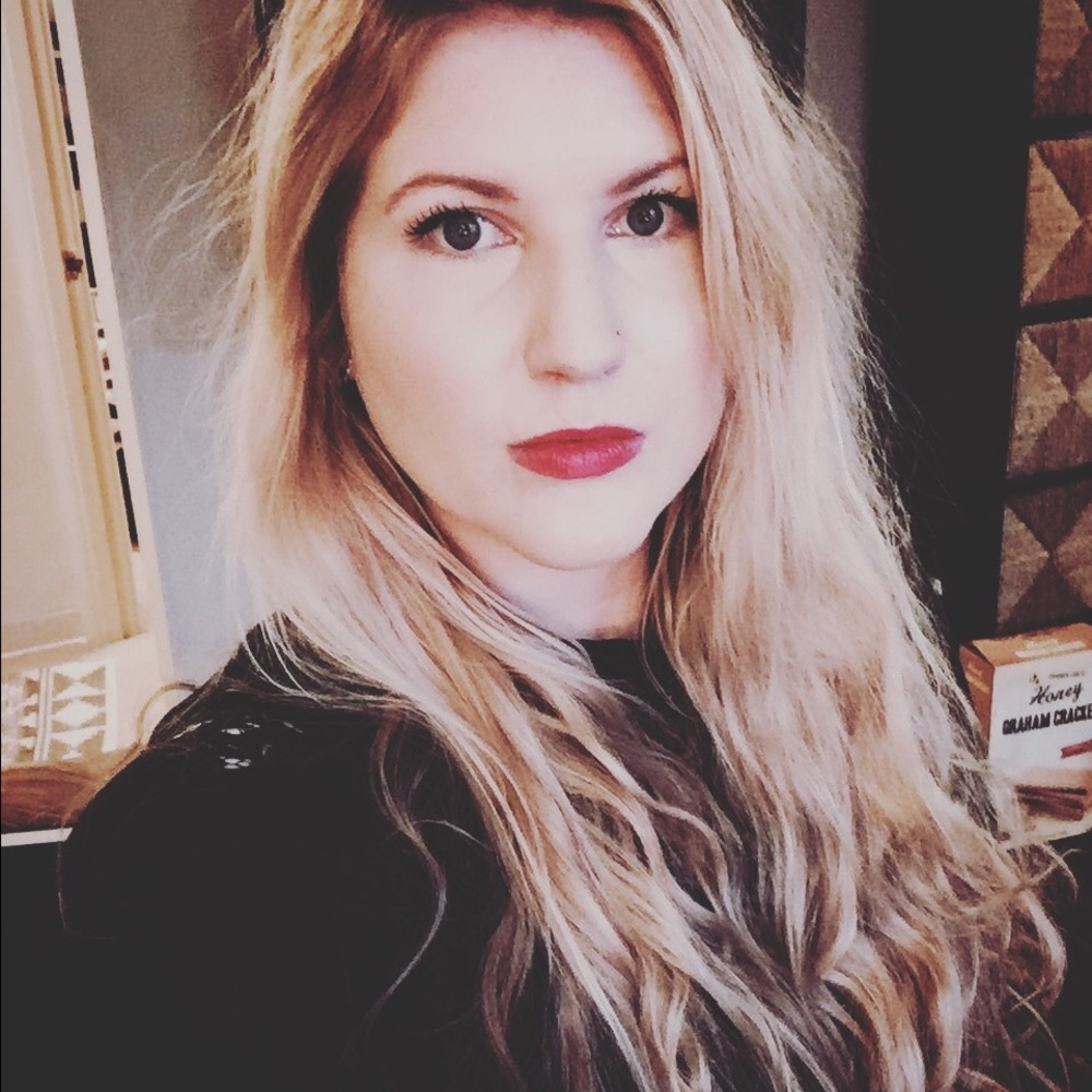 Meet your Posher, Jacquelynn