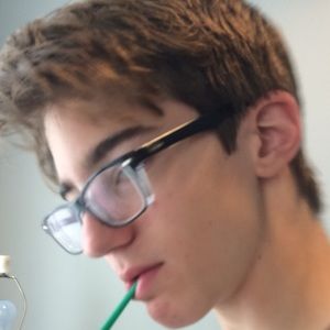 Meet your Posher, Harry