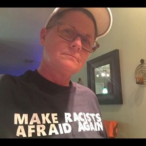 Meet your Posher, Christi