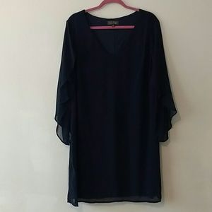 Beautiful women's size 16 navy shift dress.
