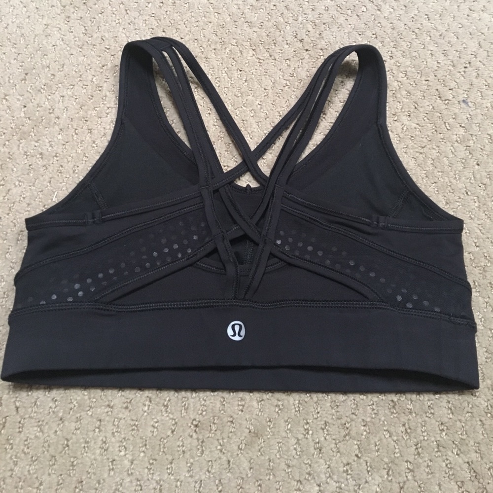 Lululemon bra size 6