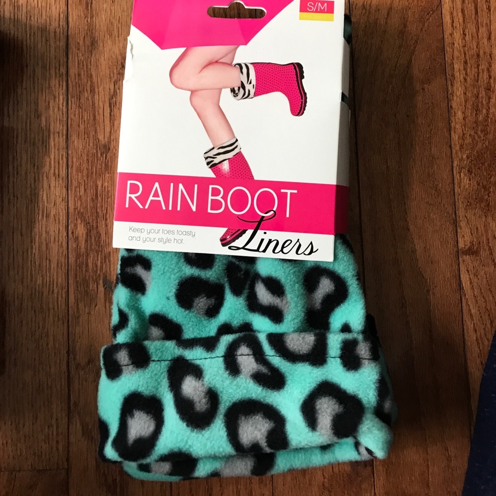 NWT 2 Rain Boot liners leopard prints - Picture 4 of 5