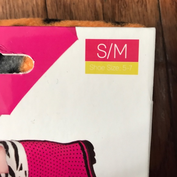 NWT 2 Rain Boot liners leopard prints - Picture 2 of 5