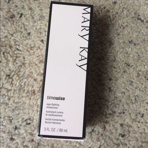 Mary Kay Timewise Moisturizer