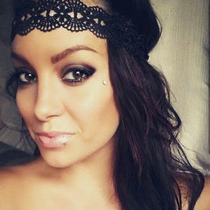 Meet your Posher, Laci