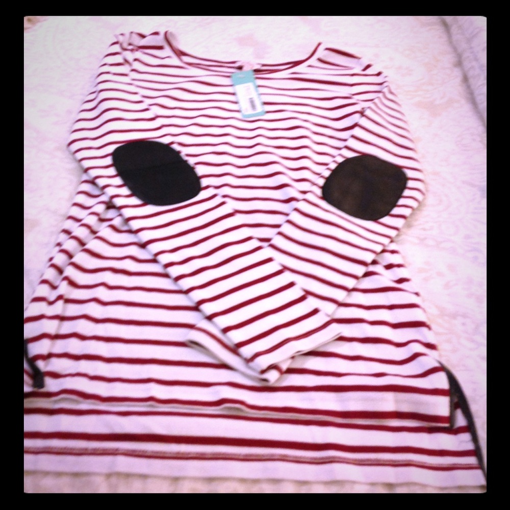 Long sleeve red & white stripe shirt w/elbow patch
